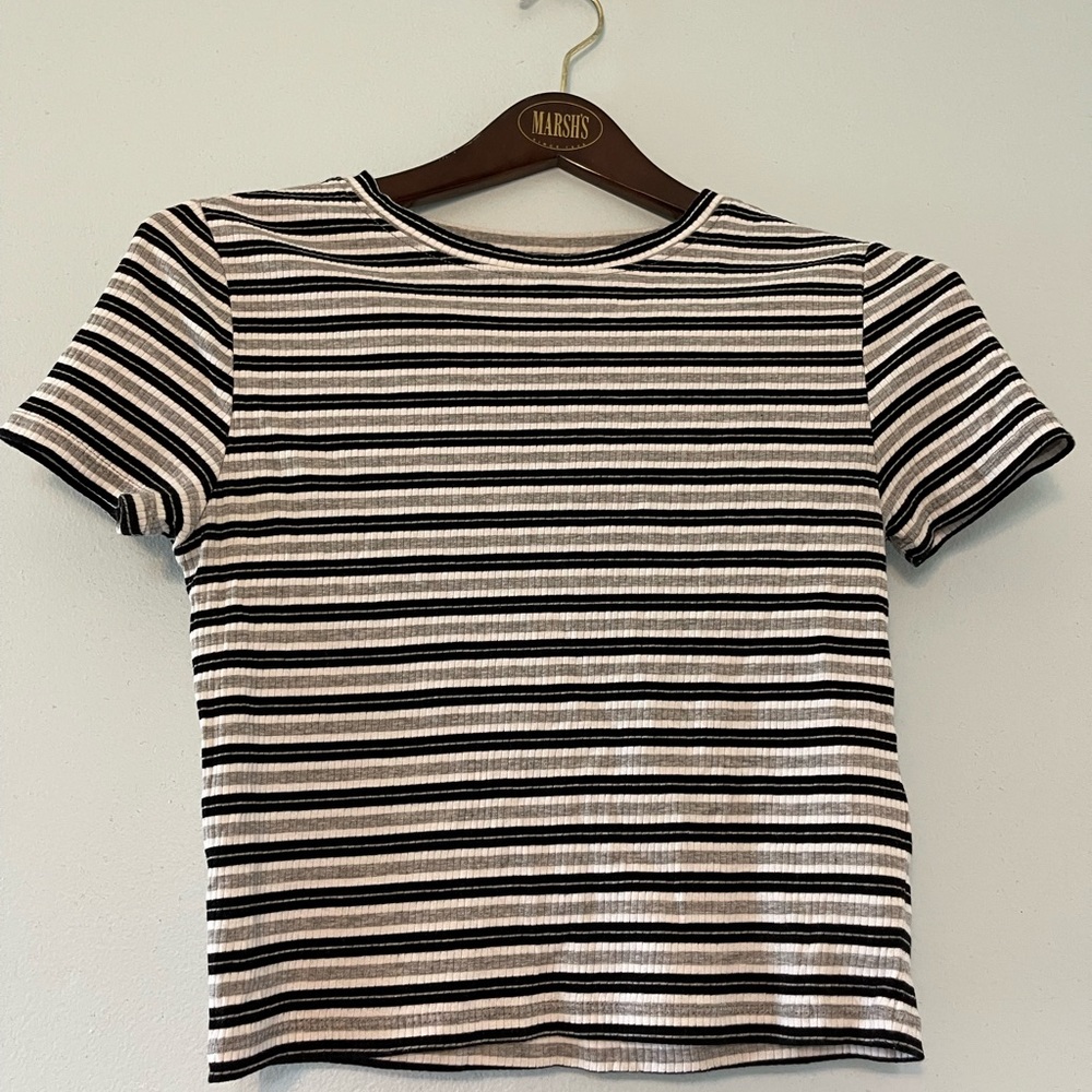 Stripped top